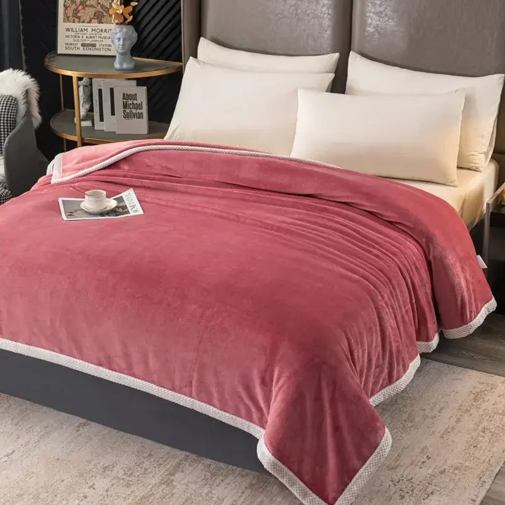 Ultrazachte fleece deken voor optimale warmte en een luxueus knus gevoel in huis.