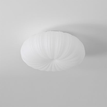 "Dimbare Filomena Luxe plafondlamp met modern design, LED-verlichting en afstandsbediening, ideaal voor elegante interieurs."