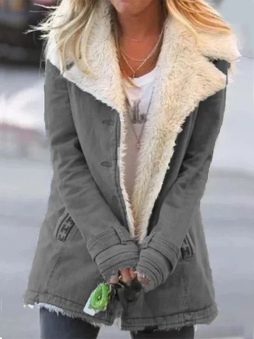 Elegante Aurora damesjas, thermisch en waterdicht, een must-have voor de stijlvolle wintergarderobe.