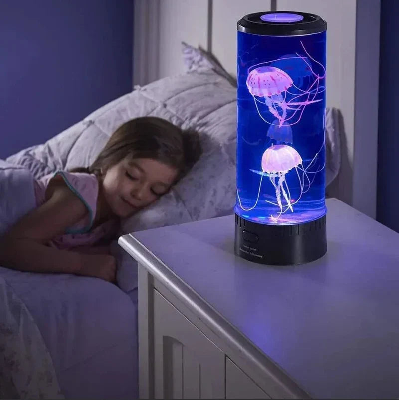 OceanGlow LED kwallen lava lamp, creëert rustgevende onderwaterwereld sfeer voor ontspanning en woondecoratie.