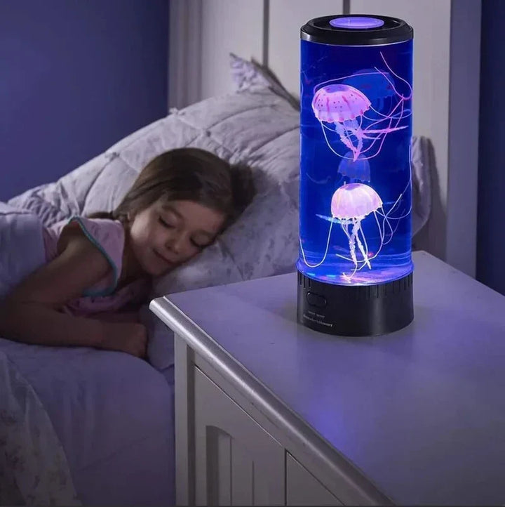 OceanGlow LED kwallen lava lamp, creëert rustgevende onderwaterwereld sfeer voor ontspanning en woondecoratie.