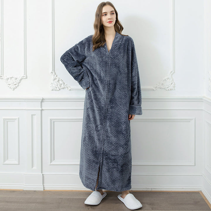Dames flanellen lounge badjas, extra lang en thermisch, met ritssluiting voor extra warmte.