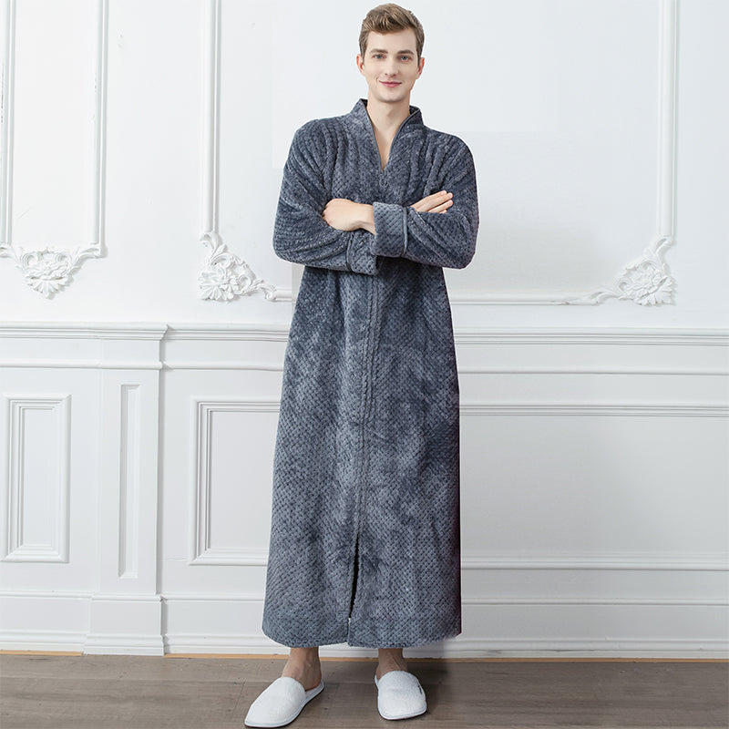 Heren badjas, extra lang en warm, met ritssluiting en riem. Perfecte thermische loungekleding voor de winter.