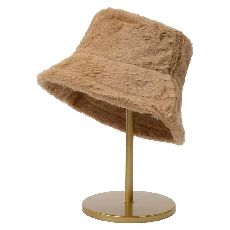 Lorna warme dames buckethat van imitatie konijnenbont, houdt je hoofd warm.