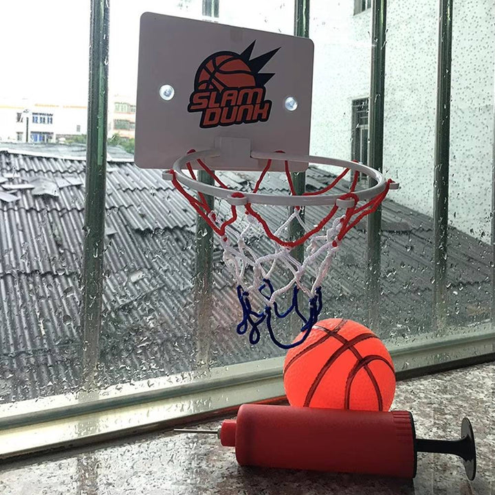 Leuke verstelbare mini basketbalhoop voor kids, urenlang actief speelgoed voor in de tuin of kinderkamer.