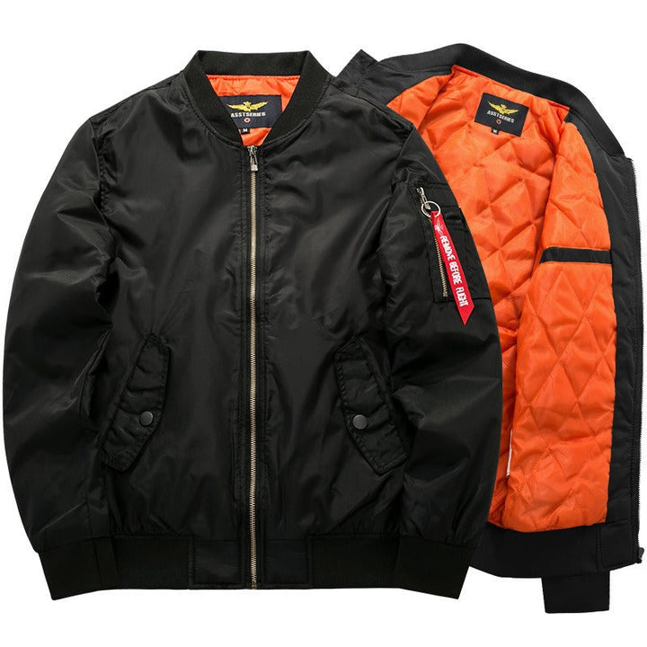 Stijlvolle casual outdoorjas voor heren, weerbestendig en comfortabel. Perfecte lente- of herfstjas.
