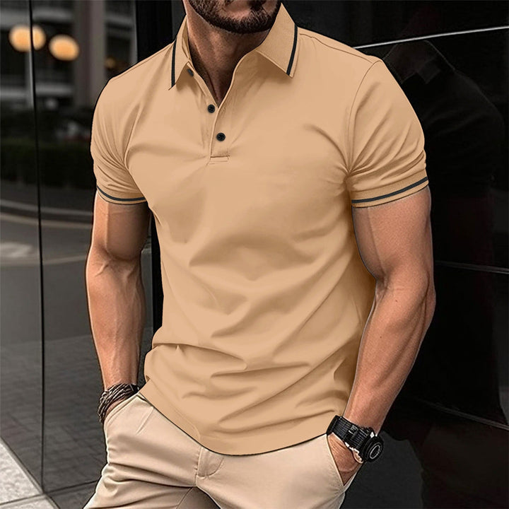 Veelzijdige herenpolo voor een elegante doch casual look, onmisbaar in elke herenkledingcollectie.