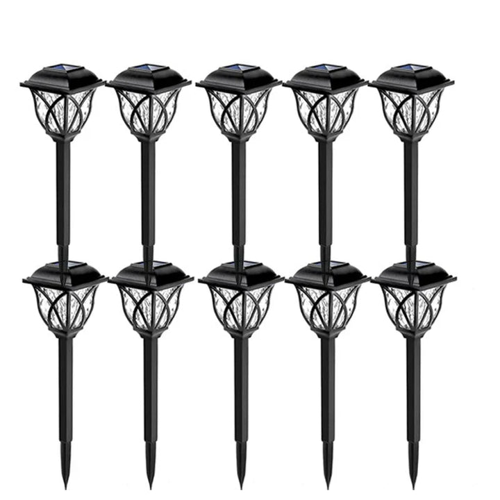 Rij LunaGlow solar tuinlampen. Meerdere LED buitenlampen zorgen voor prachtige sfeerverlichting en padverlichting.