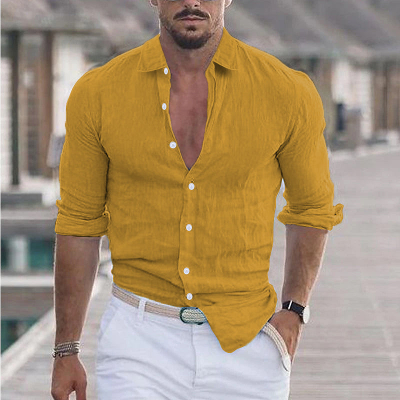 Herenoverhemd met omslagkraag en lange mouwen. Comfortabel, stijlvol en veelzijdig casual shirt voor mannen.