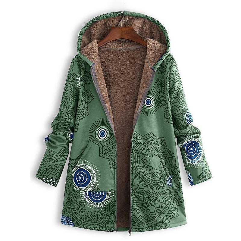 Warme damesjas, vintage stijl, met zachte en isolerende fleece voering voor de koude wintermaanden.