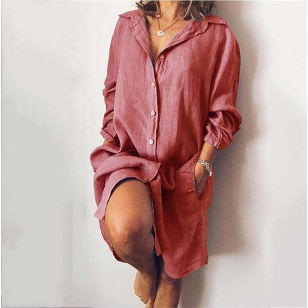 Stijlvolle lange blouse voor dames met chique valling, geschikt voor zowel kantoor als vrije tijd.
