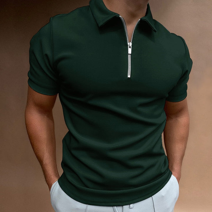 Zacht heren poloshirt met rits, ideaal voor zomerse dagen. Comfortabele herenkleding voor dagelijks gebruik.