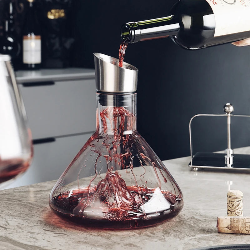 Elegante wijn decanteerkaraf van 1500ml met geïntegreerde wijnbeluchter, perfect als luxe wijnaccessoire cadeau.
