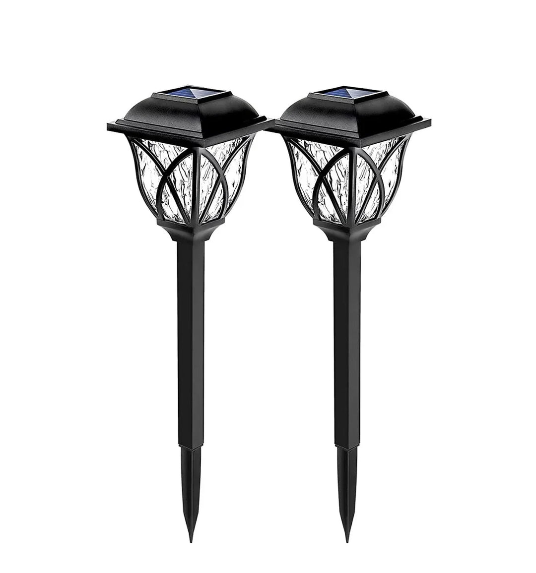 Waterdichte LunaGlow solar tuinverlichting. Robuuste LED buitenlamp, geschikt voor elk weer, als sfeervolle tuindecoratie.
