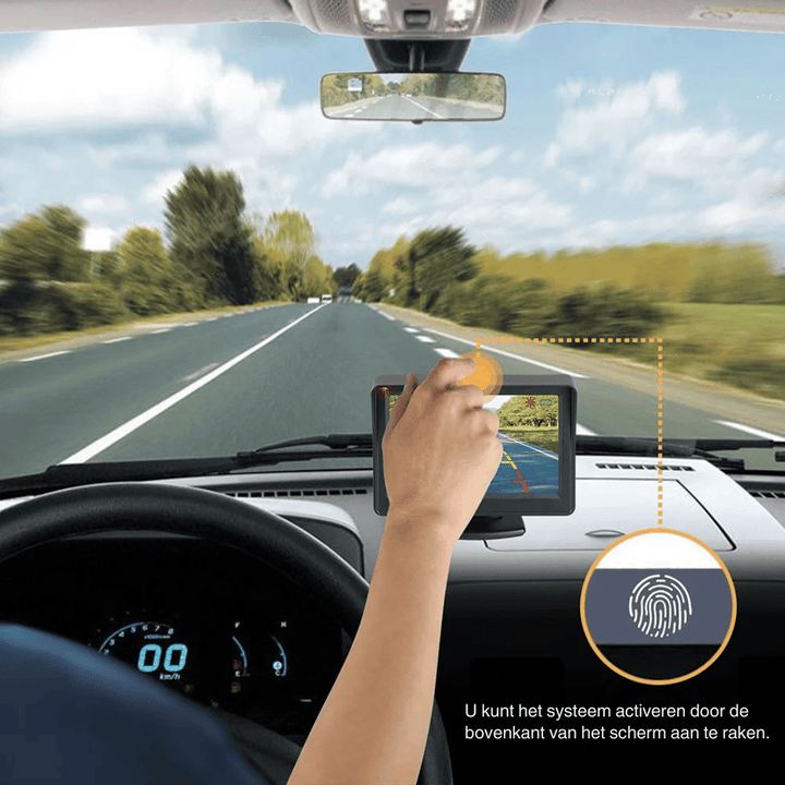 Efficiënte parkeerhulp: draadloze HD achteruitrijcamera op zonne-energie met nachtzicht, voor optimale rijveiligheid.