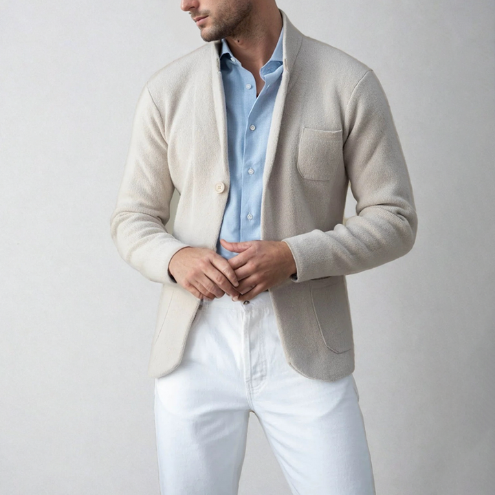 Klassieke donkere heren blazer Olivier met nette revers, geschikt voor formele en casual outfits.