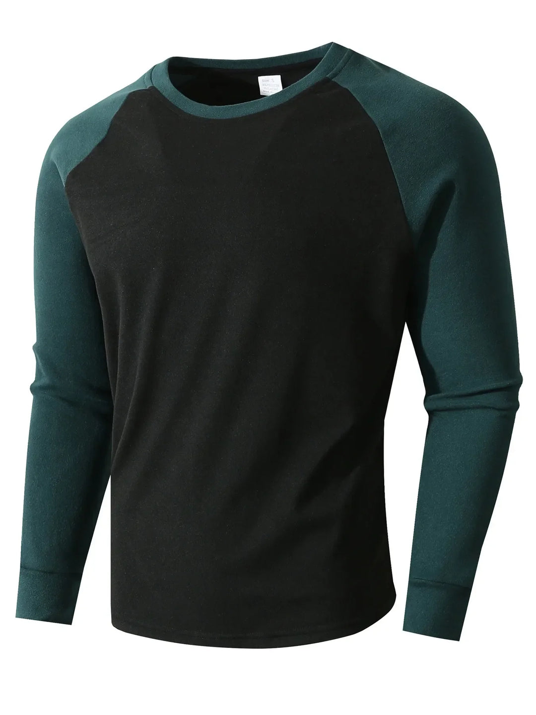 Detail van het tweekleurige heren thermoshirt met lange mouwen en ronde hals. Warme en modieuze herenmode.