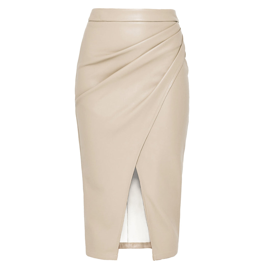 Trendy dames midirok met een luxe uitstraling en subtiele zijplooi, stijlvol voor elke gelegenheid.