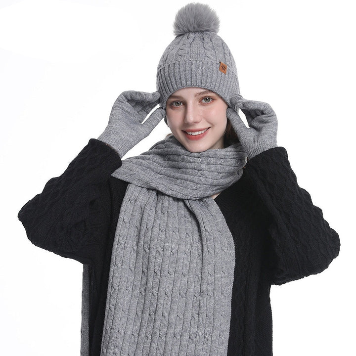 Gebreide dames handschoenen van de winterset. Warm, comfortabel en perfect voor koude dagen outdoor.