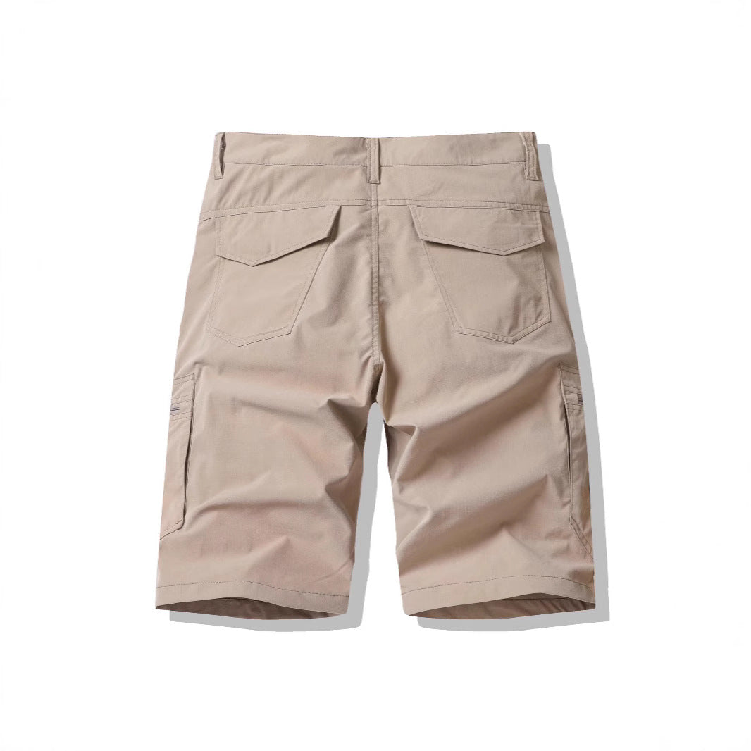 Veelzijdige heren cargo shorts met ritszakken, comfortabel voor vrije tijd en actieve zomerse dagen.