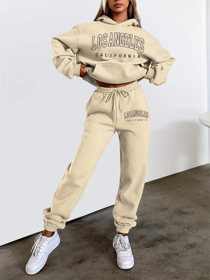 Stijlvol dames trainingspak, 2-delige set, perfect voor een modieuze en sportieve look.