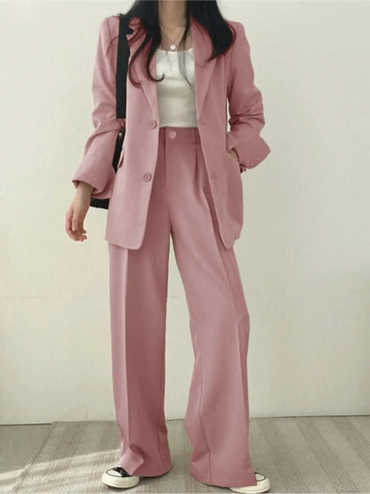 "Elegant tweedelig damespak Luna, blazer en broek in katoenmix, zakelijk en casual, luxe en comfort, tijdloze stijl."