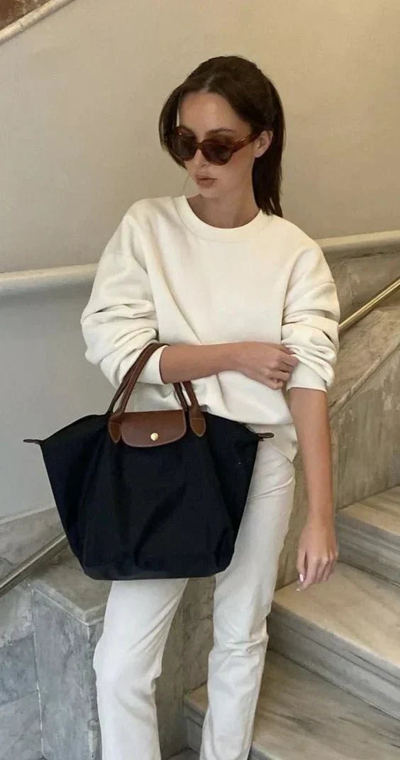 Elegante dames schoudertas van kunstleer met verstelbare riem, perfect voor dagelijks gebruik en een stijlvolle look.