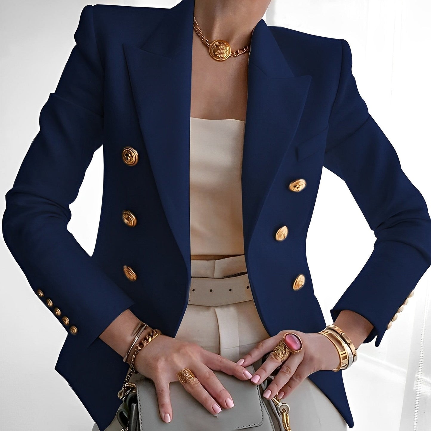 "Elegante damesblazer met tijdloze stijl, polijst knopen en luxe katoenmix voor elk seizoen, perfect voor formele gelegenhede