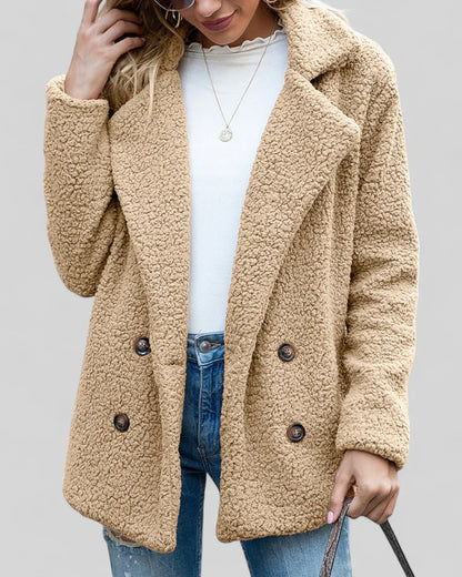 "Elegante damesjas Genevieve, zacht en tijdloos design, diverse kleuren, geschikt voor casual en formele gelegenheden."