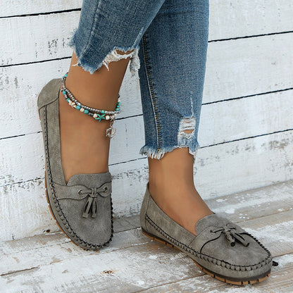 "Elegante damesmocassins met tassels in klassiek ontwerp, comfortabel voetbed voor dagelijks gebruik."