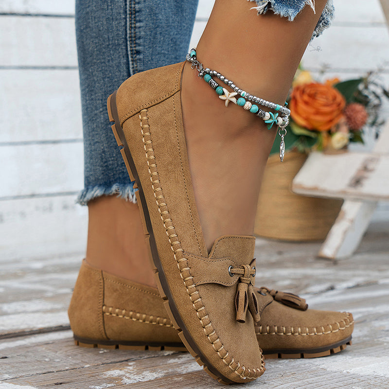"Elegante damesmocassins met tassels in klassiek ontwerp, comfortabel voetbed voor dagelijks gebruik."
