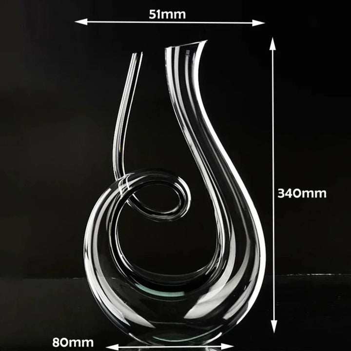 Hoogwaardige handgemaakte kristallen wijnkaraf; loodvrij en elegant design voor optimale wijnbeluchting.