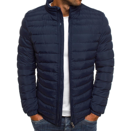 "Elegante heren donzen jas, donkerblauw, met pluche voering, perfecte isolatie voor koude dagen, luxe winterkleding"