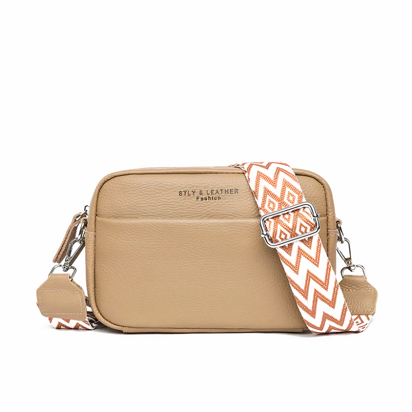 Elegante leren schoudertas voor dames, beige met verstelbare riem en ruime opbergvakken, ideaal voor dagelijks gebruik.