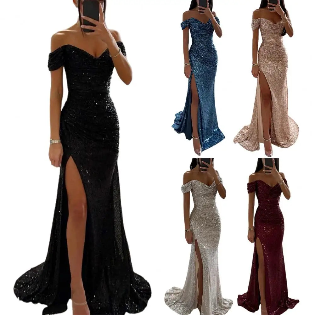 "Elegante off-shoulder maxi jurk met lovertjes, geplooide mouwen en V-hals, geschikt voor avondfeesten of chique gelegenheden