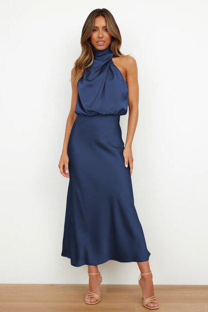 "Elegante off-shoulder satijnen cocktailjurk, mouwloos, nauwsluitend, maxi-lengte, geschikt voor avondfeesten."