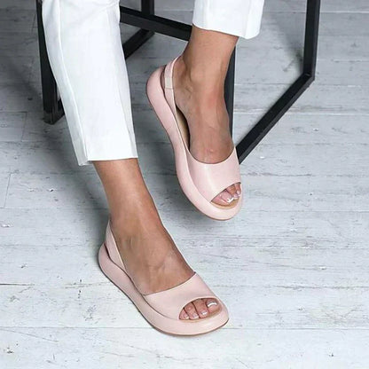 "Elegante orthopedische zomersandalen voor dames, honingkleurig met comfortabele pasvorm en antislipzool, ideaal voor zomer."
