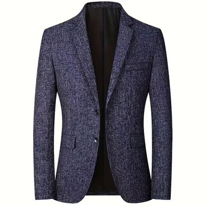 "Elegante RAYAN herenblazer in blauw met reverskraag, klepzakken en knopen voor stijlvolle looks. All-season stijlbasic."