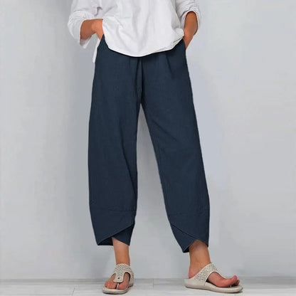 "Elegante Silvia Linnen Broek met relaxte pasvorm, elastische taille en zijzakken, perfect voor casual en comfort."