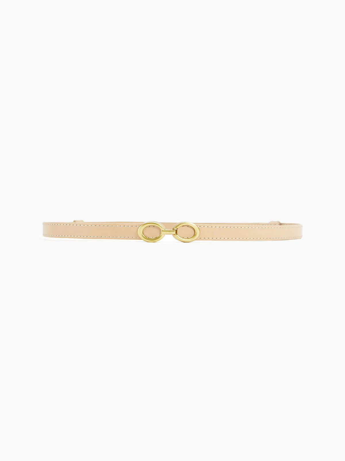 "Elegante smalle damesriem van leer met moderne gouden ringengesp, ideaal voor elke stijlvolle outfit"