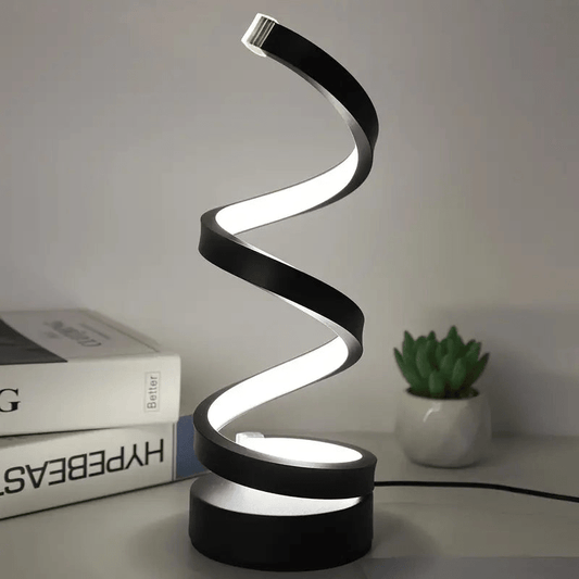 "Elegante spiraal LED tafellamp, modern design, dimbaar, staat op tafel met helder licht en stijlvol, eigentijds ontwerp."