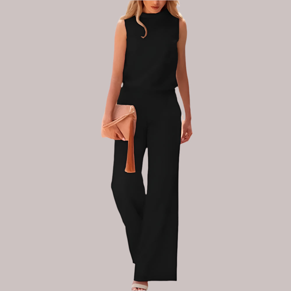 Elegante zijde jumpsuit in pastelkleuren, mouwloos met wijde pijpen, perfect voor stijlvolle en glamoureuze gelegenheden.