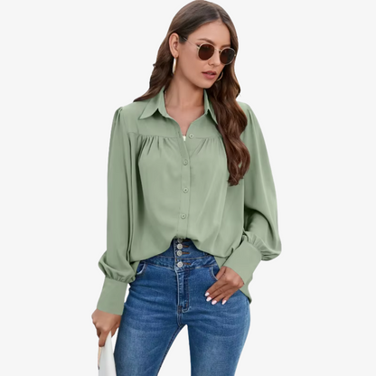 "Elin chiffon blouse met luchtige lantern-mouwen en knoopsluiting, ideale stijlvolle damesmode in diverse kleuren."