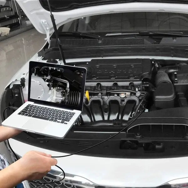 HD-endoscoop voor motorinspectie: handig gereedschap voor gedetailleerde controle van voertuigonderdelen.