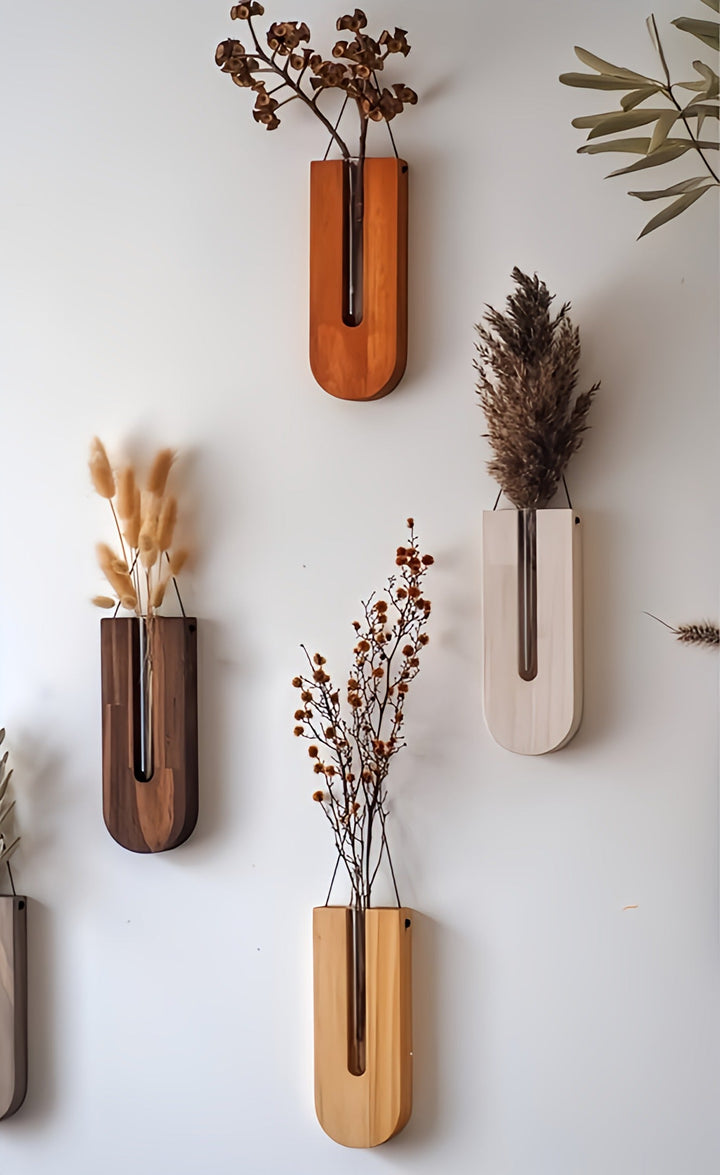 Set van 2 rustieke houten wanddecoratie bloemhouders. Ideaal voor minimalistisch interieur met kamerplanten.