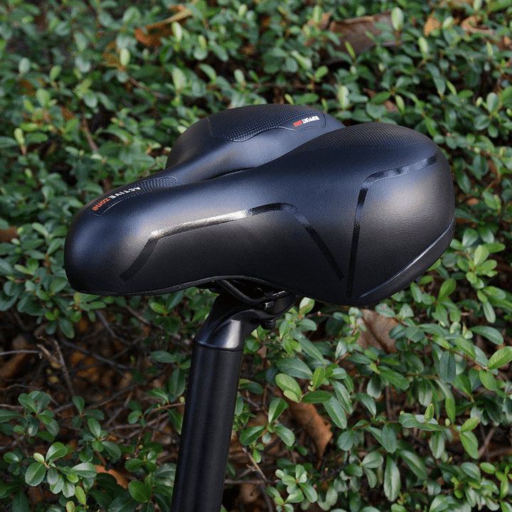 SoftRide ergonomisch sportfietszadel, biedt uitzonderlijke demping en ondersteuning voor elke fietser.