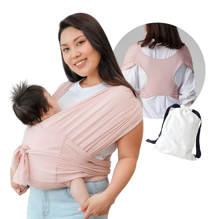 Buitenwandeling met baby in UV-beschermende draagdoek, biedt veiligheid en ademend comfort in de zon.