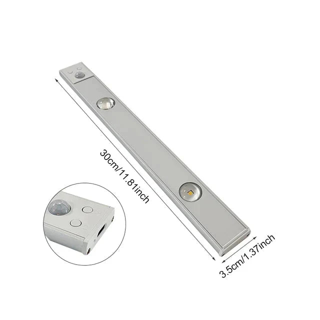 Energiezuinige draadloze LED lamp met slimme bewegingssensor; vermindert stroomverbruik en verlicht efficiënt.