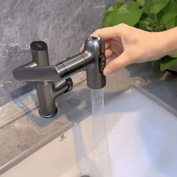 AquaTwist 360° draaibare keukenkraan met nauwkeurige temperatuurweergave; verstelbaar en modern voor optimaal gebruiksgemak.