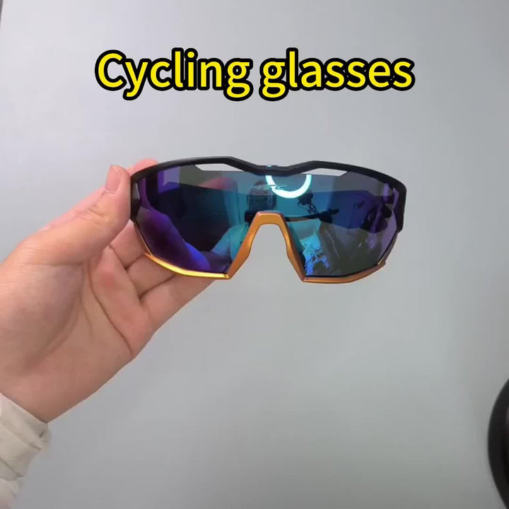Polycarbonaat fietsbril met 3 lenzen. Winddicht en UV-beschermend, ideaal voor fiets- en loopsport.